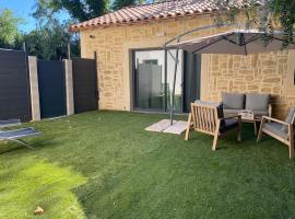 Loft Spa and sauna, hotel em Vauvert