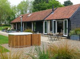 The Stables - Uk50804, ξενοδοχείο σε Cratfield