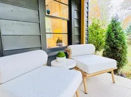 Boutique Farmhouse at Montaluce Winery-2 Restaurants- Fast WIFI-Free Park-Hike-Weddings