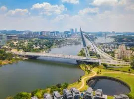 Puchong HELLO KITTY Fully Air-Con Suite 47130 Puchong