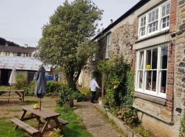 The Pirate Inn, hotel en Newlyn