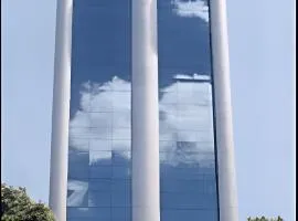 ダイヤモンド ホテル