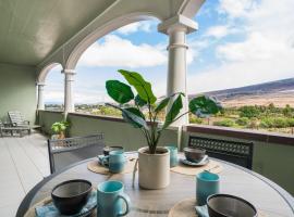 Lahaina Shores PH4 · LS PH4 Breathtaking Panoramic Mountain View, hotel in Wainee
