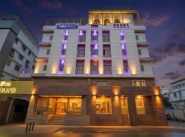 FabHotel Aura Inn - RR Nagar, guest house in Bengaluru