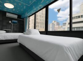 Honmachi Station 3min Spacious Family Apartment for 4 Guests 801, hotel en Osaka
