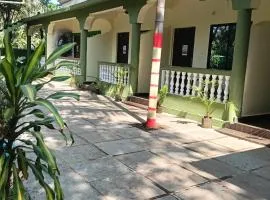 One love guest house morjim