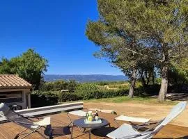 Villa grand confort, piscine, petanque, pool house , 10 voyageurs