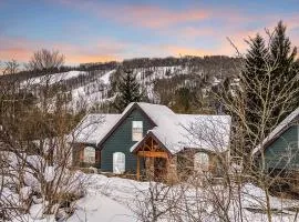 Gorgeous 5 Bdr with Hot Tub - Walk to Holi-Mont!