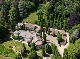 Beauregard Jura - Countryside Estate Stays Near Geneva