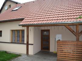 Pohodový domek, hotel a Čkyně
