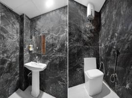 Hotel O by OYO THE ERA INFINITY HOTEL，位于Faithfulganj坎普尔机场 - KNU附近的酒店