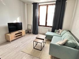 Appartement cosy proche gare et centre ville, hôtel à Romans-sur-Isère