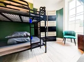 普赖姆天使背包客旅舍