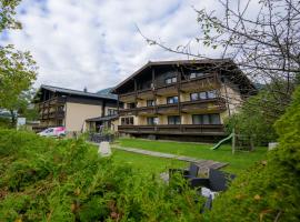 ROJ Rooms & Suites, Hotel in Zell am See