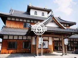 鈴籠城 鈴の間 ダブルベッド2台