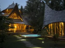 Cacao House Eco-Luxury Family Home by IBUKU near Green School Bali