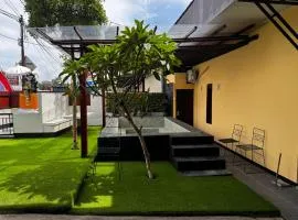 Isyana's hostel Batur