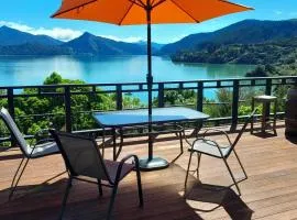 Moetapu Scenic Retreat