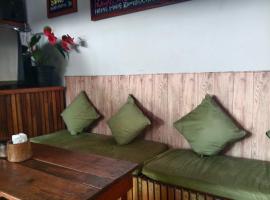 CpdHostel Arambol No281 Khalchawada, hotel din Arambol