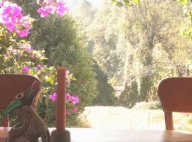 Casa Mares Valle de Bravo, hotel i Valle de Bravo