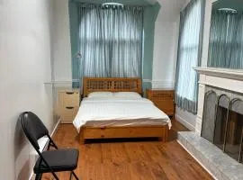 EXTRA Large Suite with Ensuite Bathroom, Microwave & Fridge