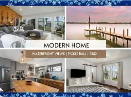 Waterfront Pickleball Court Wurstfest Stay