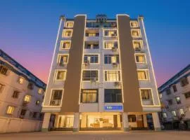 FabHotel Royal Ville