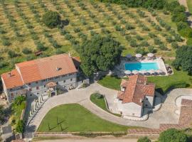 San Tomasini Heritage Hotel, hôtel 5 étoiles à Višnjan