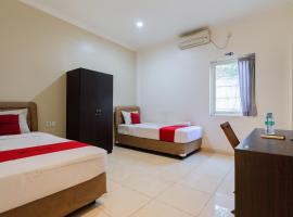 RedDoorz near T1 Juanda Airport, hotel in Dares