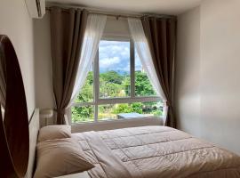 Kalpapruek Grand Park near Central Plaza Pool&Gym, ξενοδοχείο σε Ban San Ton Ko (1)