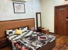 Riyansh villa, hotel i Gwalior