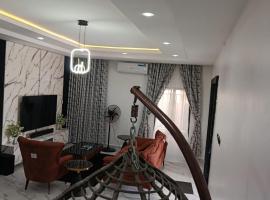 Dwellux Apartment, hotel in Rubuchi