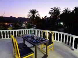 The Boho Peach Villa, hotel in Mount Ābu