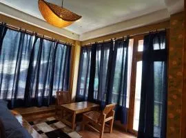 Oreos cafe and stay shangarh