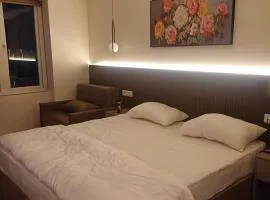 Studio apartment in Suntwilight near to expomart