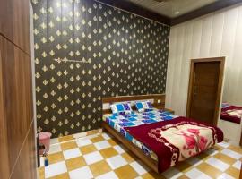 Annu Bhai Sewa Sadan Near Janmbhumi Approx 5Min, Hotel in Mathura