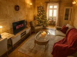 Birgu Square Townhouse, Rooftop & 3 Bathrooms