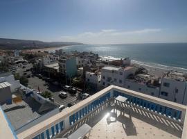 Blue Beach Apartments, khách sạn ở Taghazout