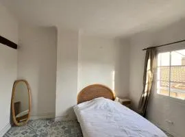 Maison de caractère à Arles - Climatisation - 4 personnes