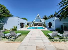 Salt Boutique Guest House, готель у місті Блуберґстранд