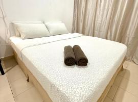 7 STAY#3 - 1 Room for 2 Pax at Kuala Berang -Best Travelers Stay, hotel v destinaci Kuala Berang
