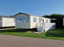 Ocean Breeze retreat, West Sands Holiday