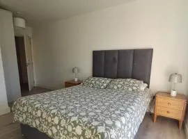 Modern Ensuite King Bedroom in Sandyford