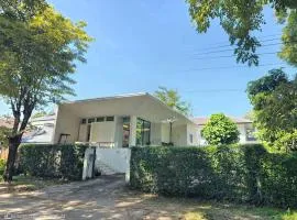 Relax home surrounded by nature near town 15 min