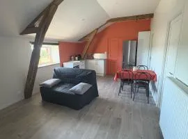 Gîte 4 personnes tout équipé à Anzy-le-Duc