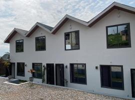 St Miriam Park Appartments, hotel amb aparcament a Amanokrom