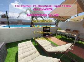 Sabai Holiday Home, hotel in Corralejo