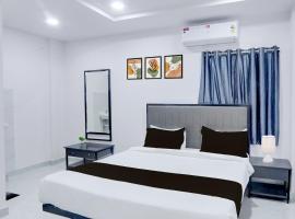 Hotel O Trinetra Stay In Luxury, ξενοδοχείο σε Jadcherla