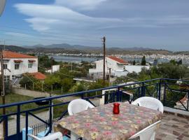 Maria's Beach Escape Salamina, ξενοδοχείο στη Σαλαμίνα