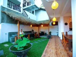 White Lion Paradise Dikwella